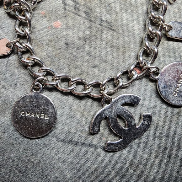 Chanel Poker Chip Charm Bracelet Silver Tone Signature Number "5" - Picture 3 of 6